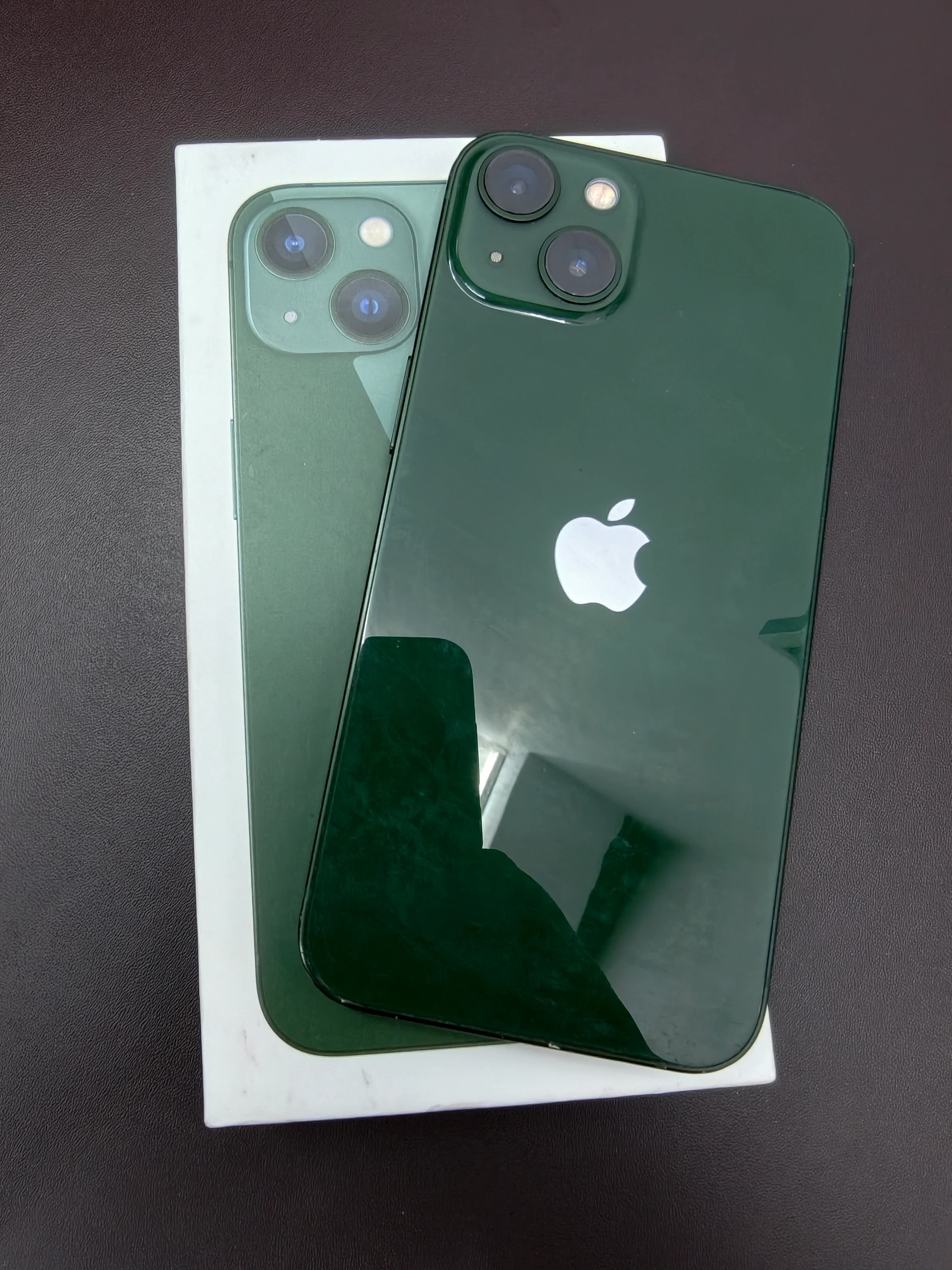 Apple iPhone 13